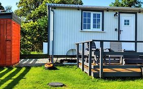 Small Cozy Shepherd Hut 20 By 7 Feet With Boxed In High Double Bed